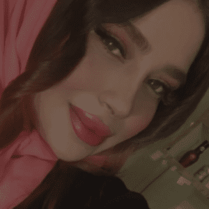 کاشت ناخن ماه