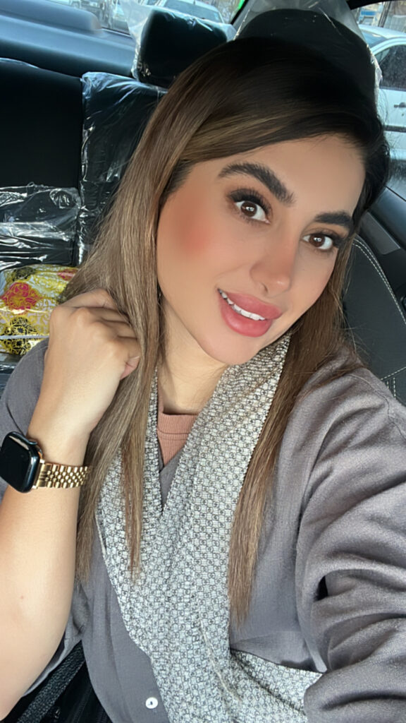 خدمات ناخن رونیا