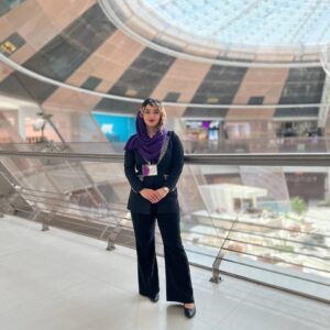 خدمات وآموزش کاشت ناخن لیدا